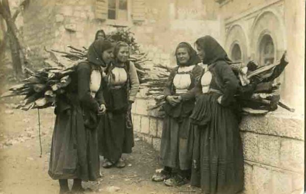 Croatia Dalmatia Costumes Photocard