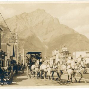 Canada Cascade Mountain Banff Horse Cart ed Byron Harmon