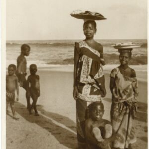 Ghana Boys and Girls by the beach 1929 to Aargau