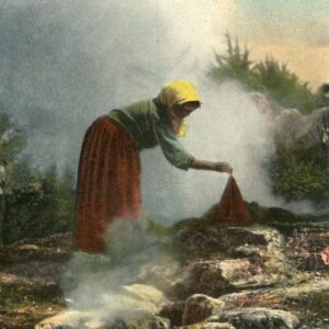 New Zealand Maori Cooking at Steam Oven 1928 to England