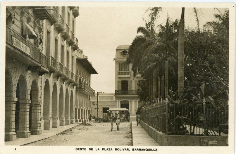 Colombia Barranquilla Bolívar Square