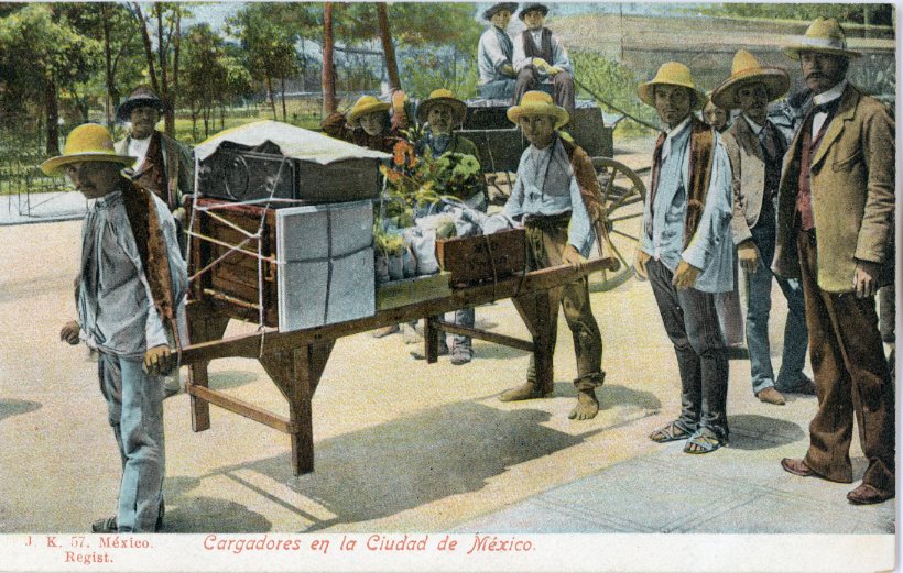 Mexico Cargadores Street Vendor