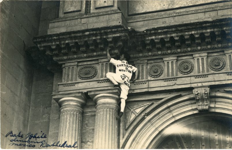Mexico City American Acrobat climbing Metropolitan Cathedral 1922