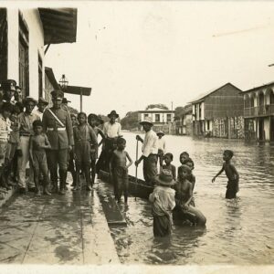 Peru Tumbes Flooding Children and Soldiers